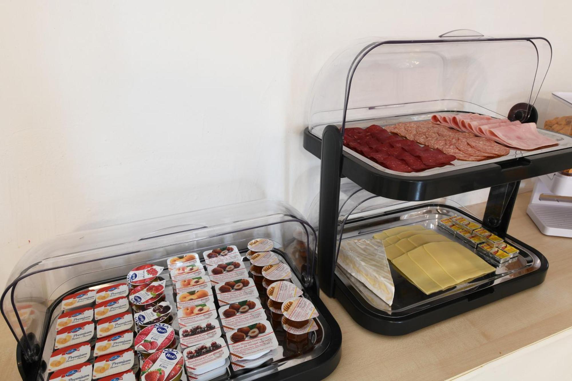 לוזון 7Rooms - Self Check-In 24H Free Parking מראה חיצוני תמונה
